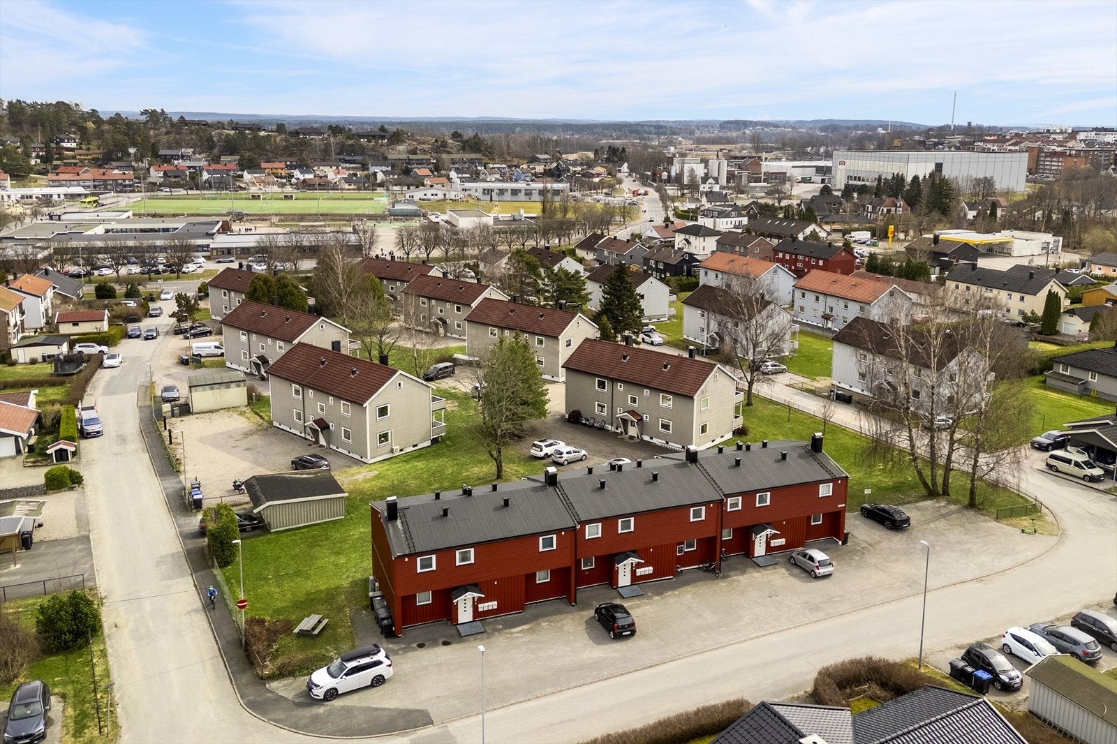 Dronefoto over nærområdet Galleribilde
