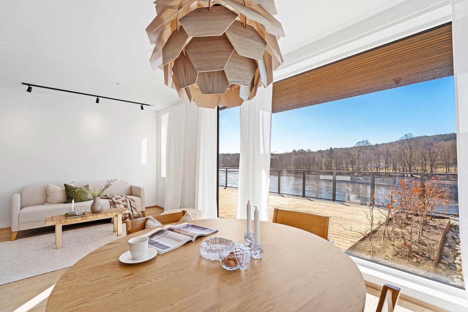 Velkommen til Sødalsveien 117 - en lekker ny 3-roms leilighet med parkering i felles garasjeanlegg samt romslig terrasse! Foto: Hans Nøstdahl Galleribilde