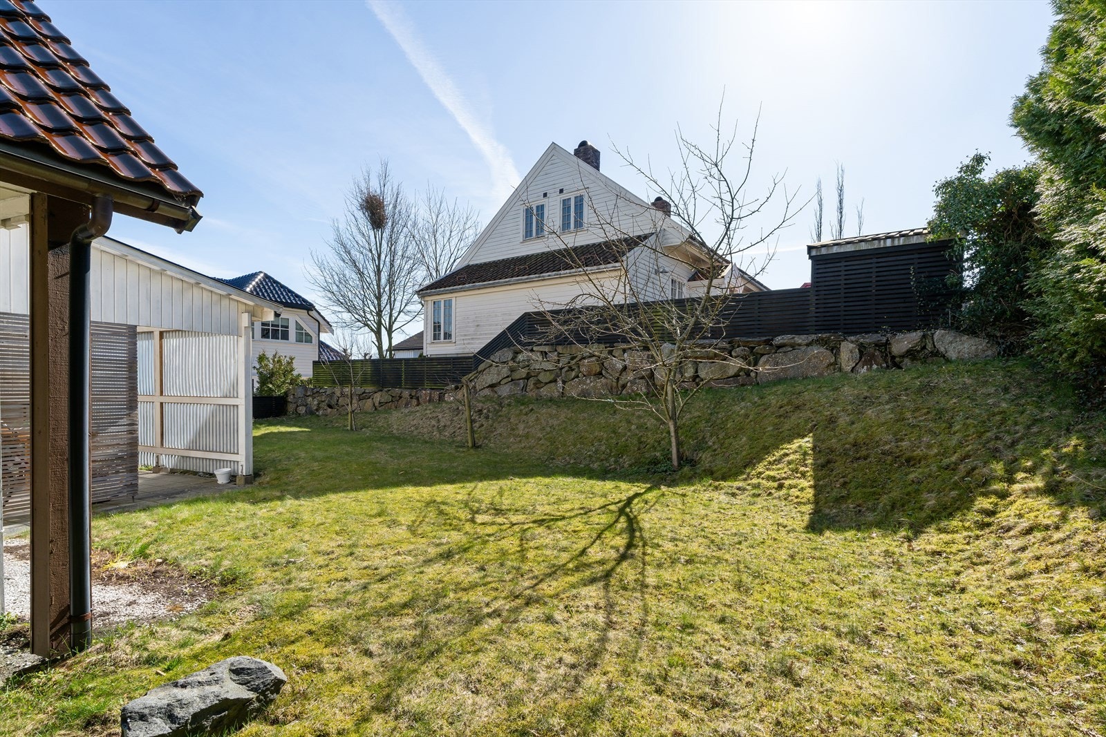 Boligen har en tomt på 513m². Galleribilde