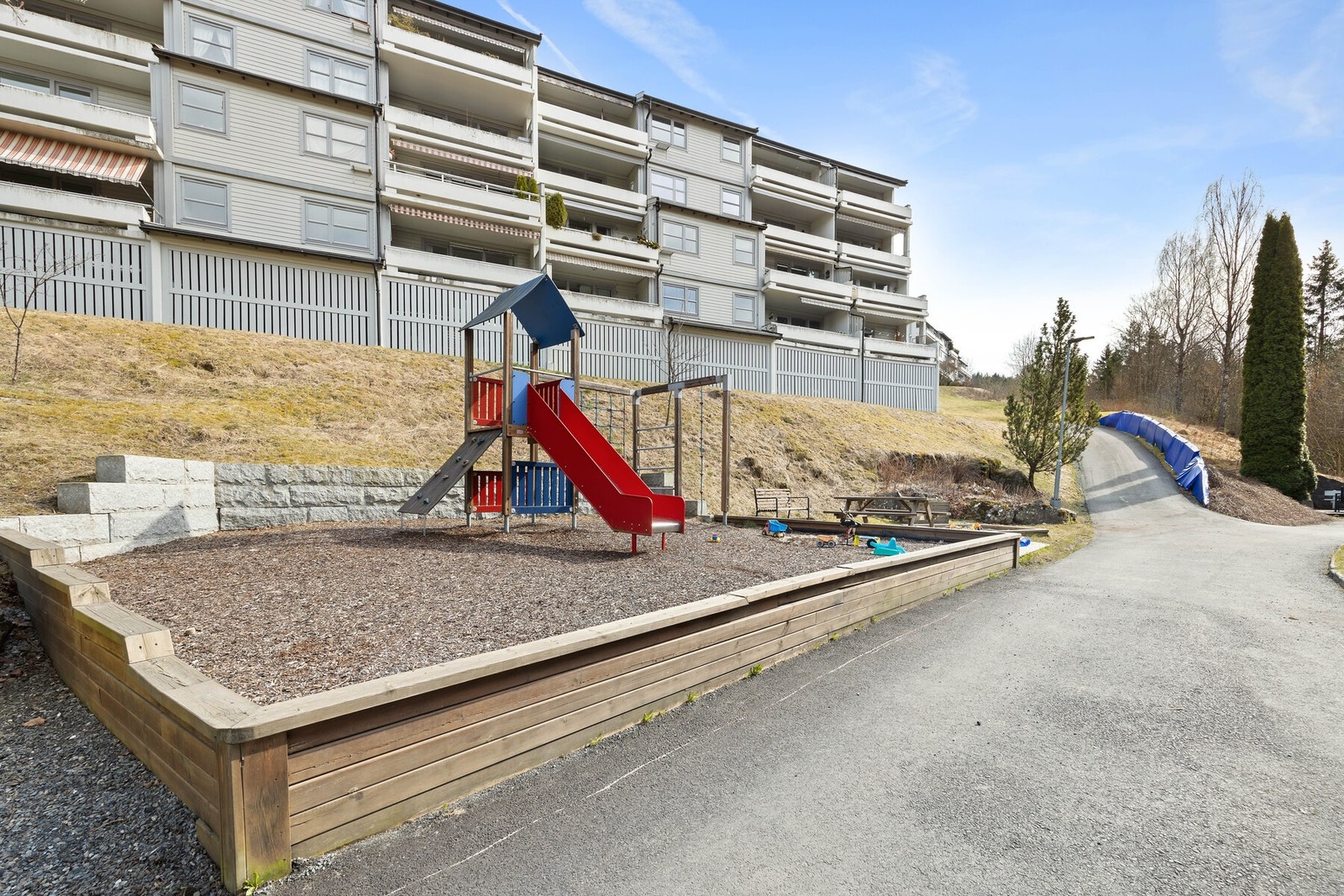 Flotte lekeområder og samlingsplasser i sameiet Galleribilde