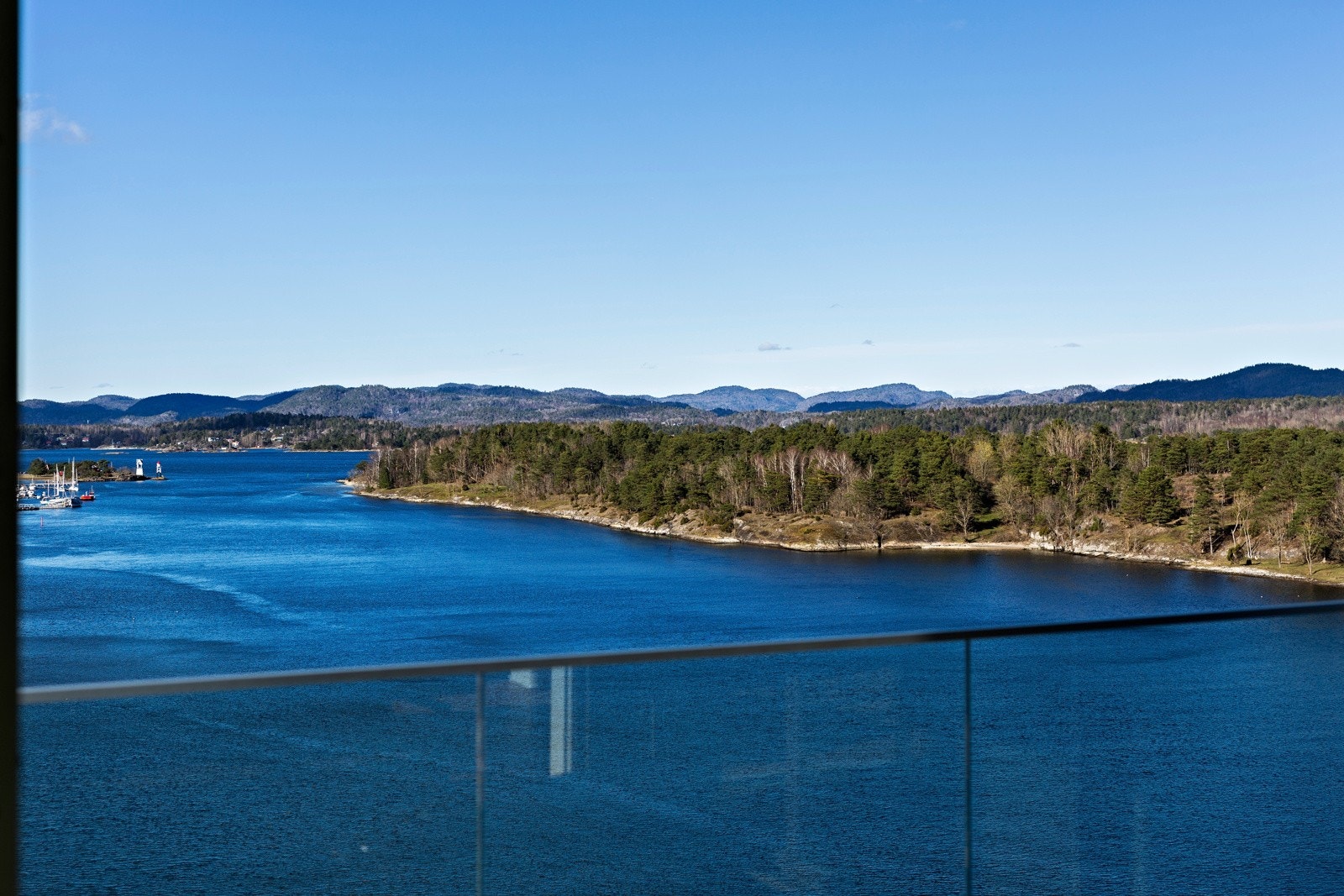 Sjøen som nabo Galleribilde