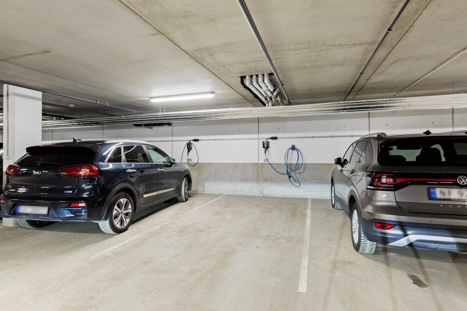 Parkeringsplass med kort vei til Spiret Galleribilde
