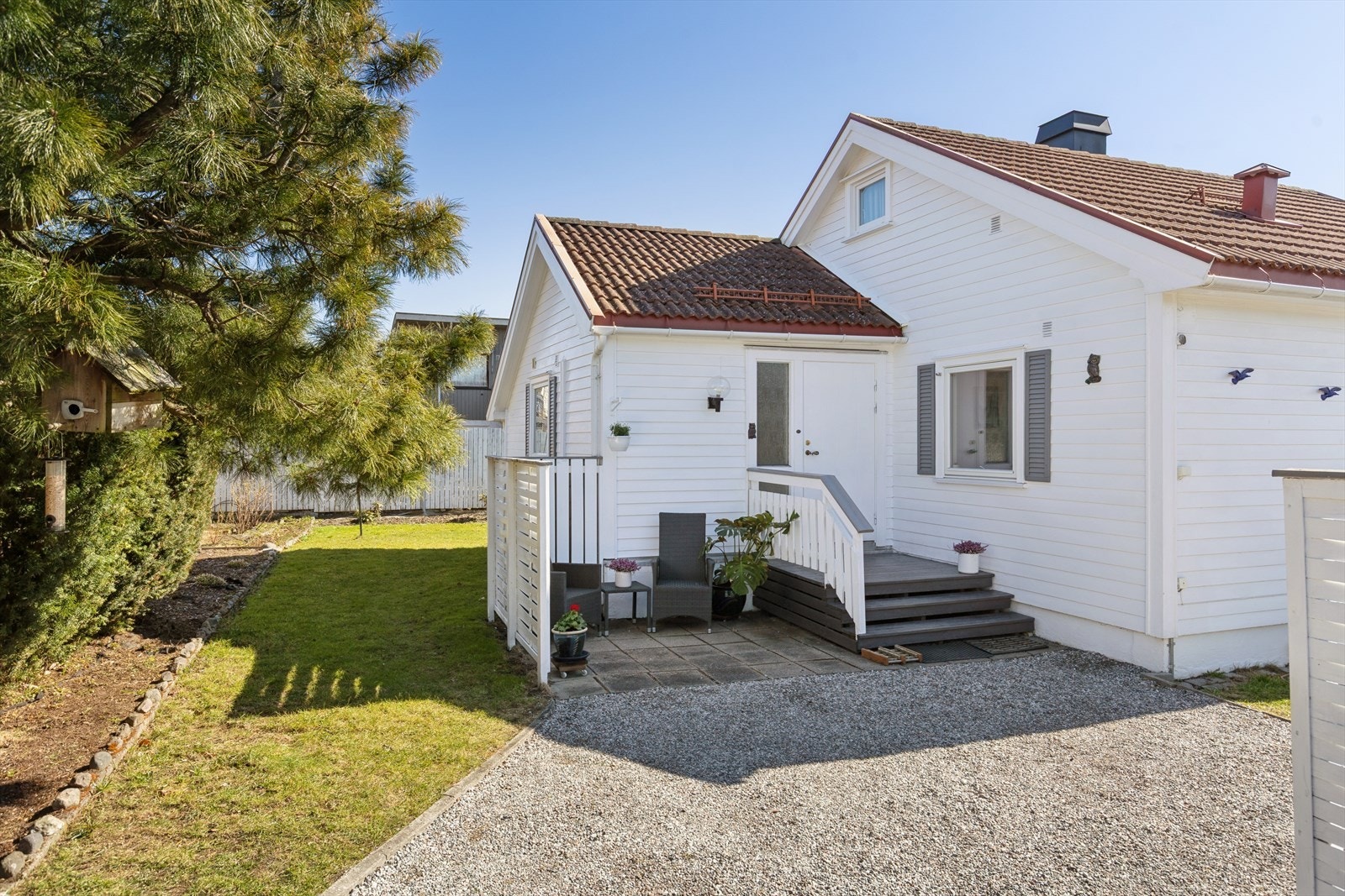 Dette er en velholdt enebolig med en svært sentral beliggenhet på Træleborg, like i nærheten av Tønsberg sentrum. Galleribilde