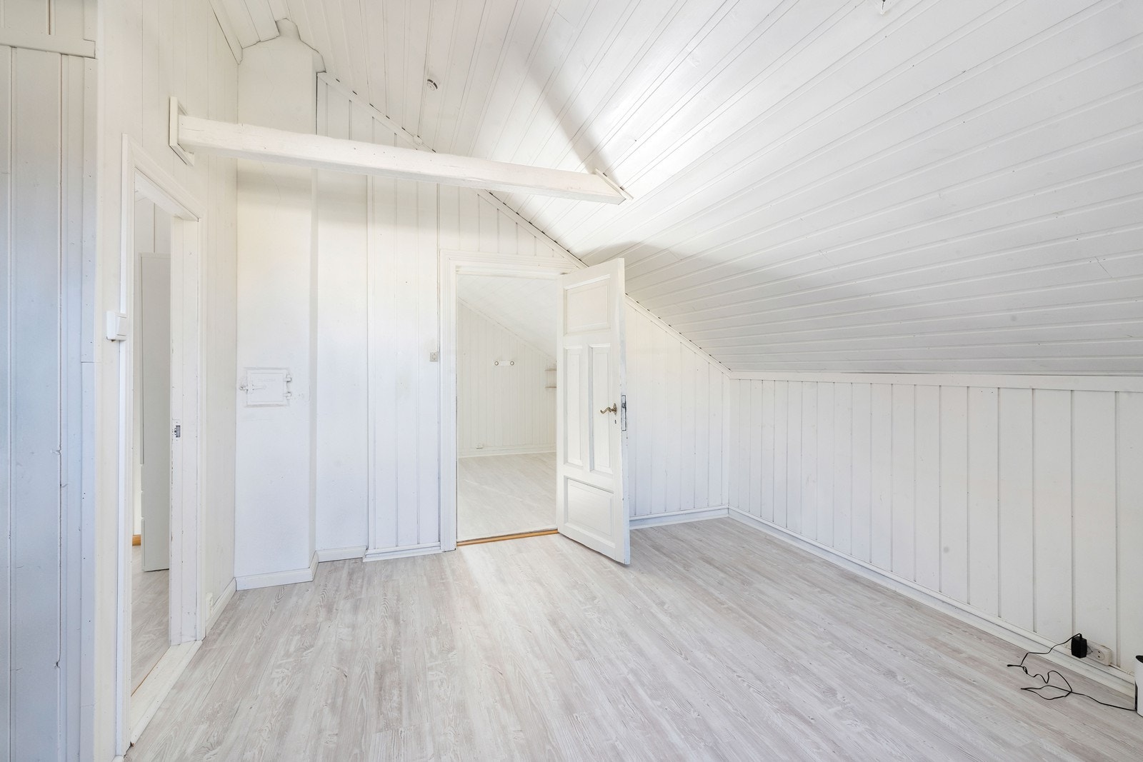 Stue med plass til sofagruppe Galleribilde