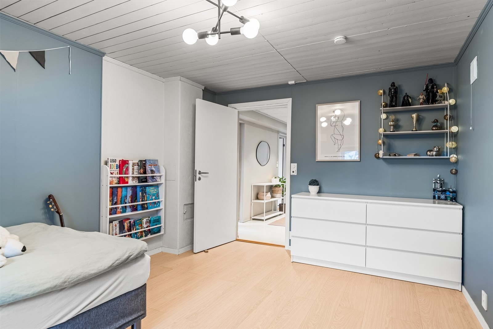 Dette rommet er innredet som soverom, men ikke godkjent for varig opphold. Galleribilde