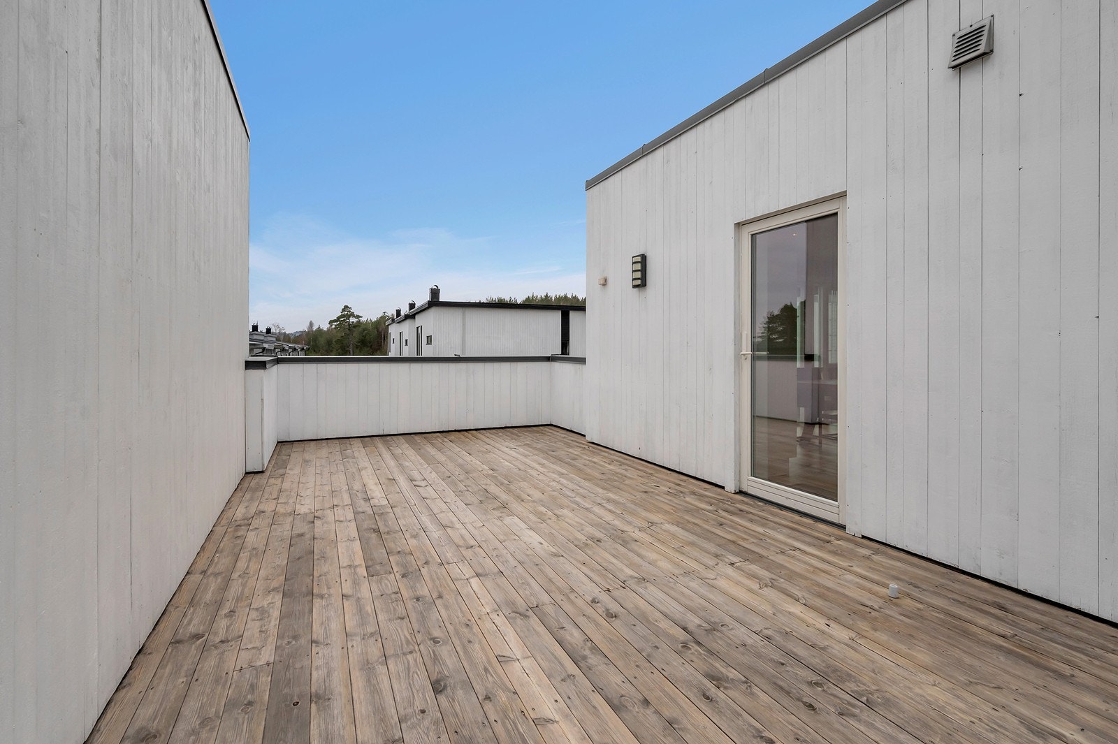 Deilig takterrasse med direkte adkomst fra kjøkken Galleribilde
