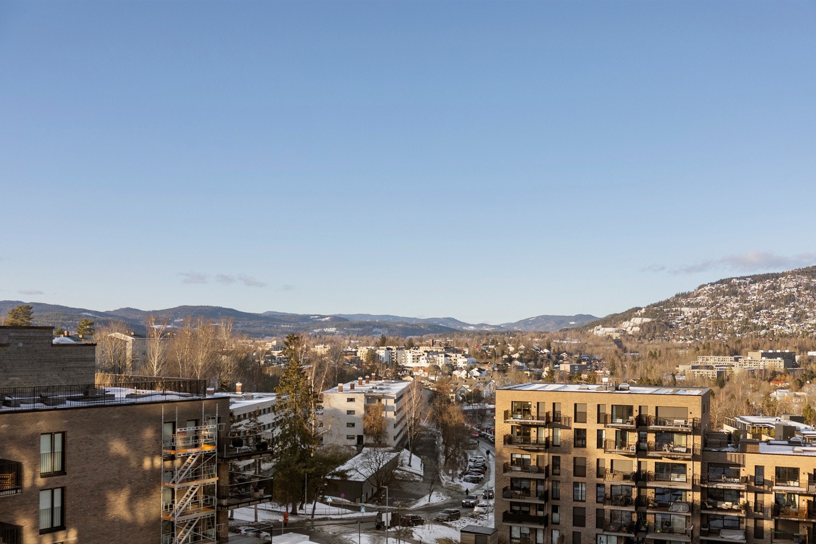 Du har fin utsikt fra balkongen. Galleribilde