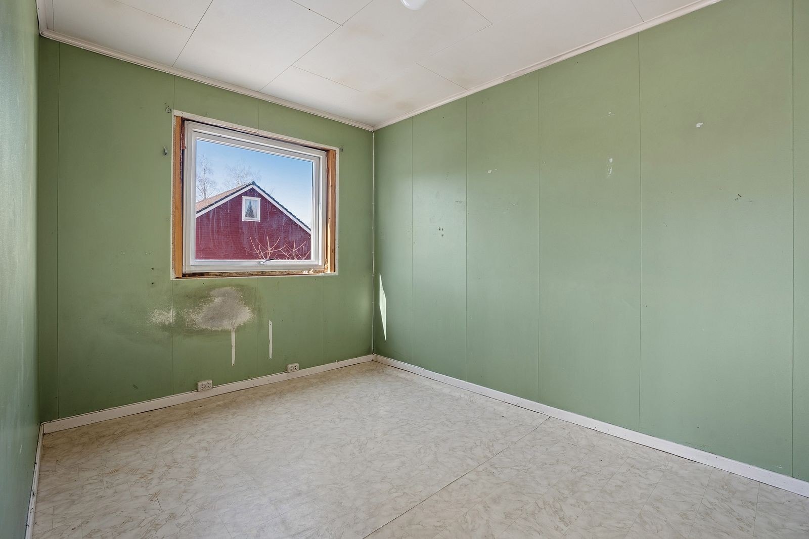 En enebolig med behov for kjærlighet. Galleribilde
