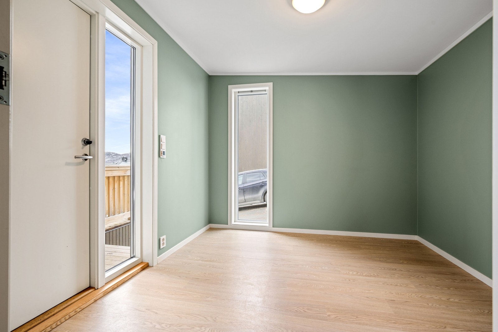 En innbydende og nyetablert entré ønsker deg velkommen inn! Galleribilde