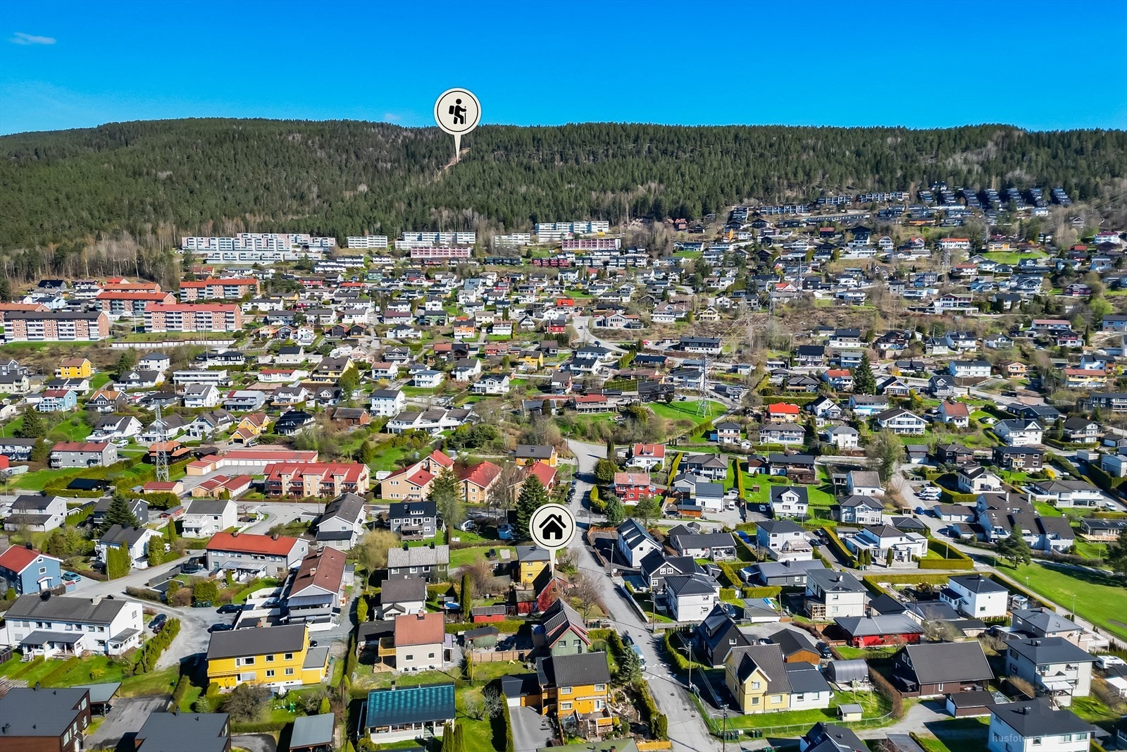Store Landfall Øvre 15A ligger sentralt og barnevennlig til, i et populært boligområde på Åssiden. Galleribilde