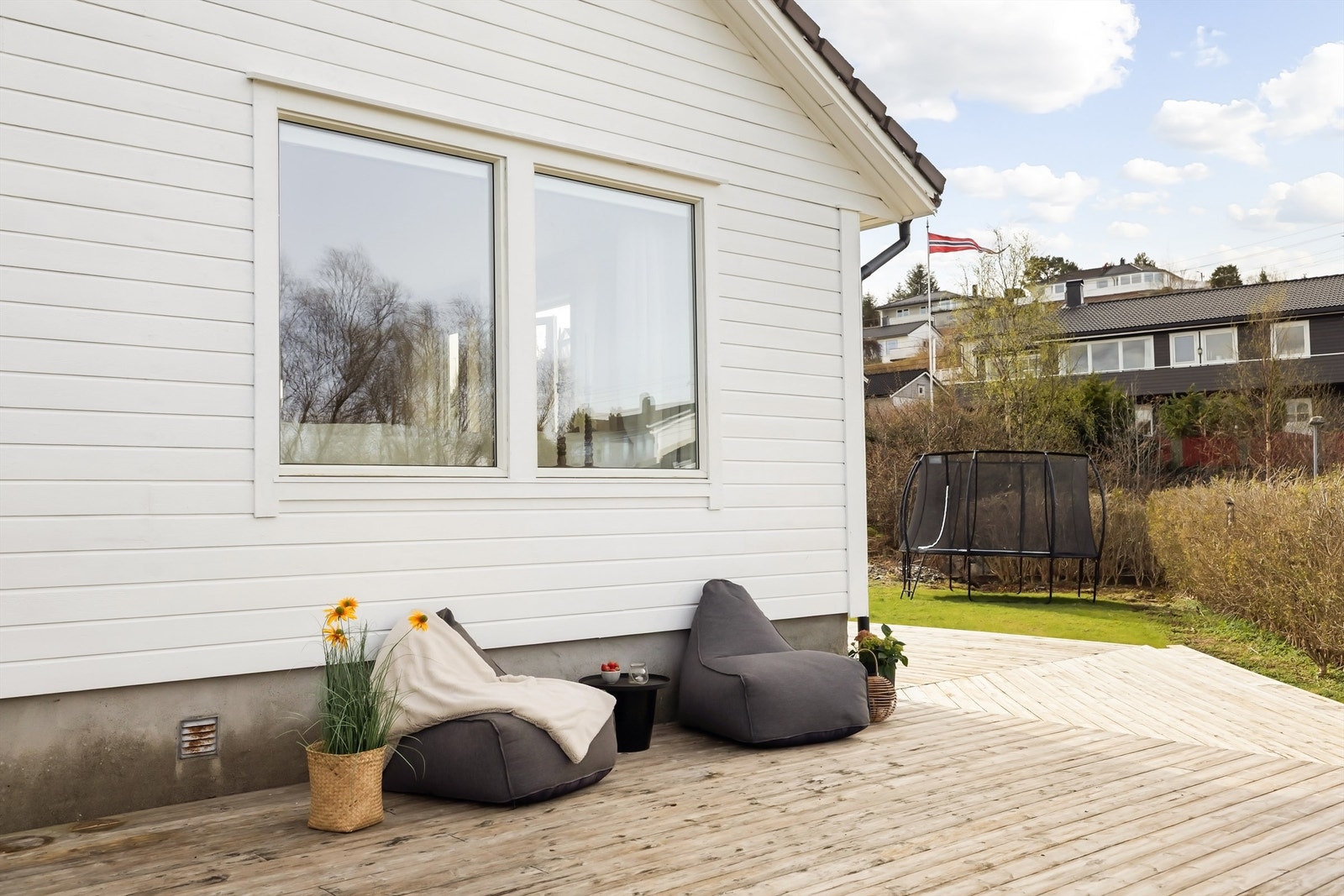 Solrike og fine uteplasser Galleribilde