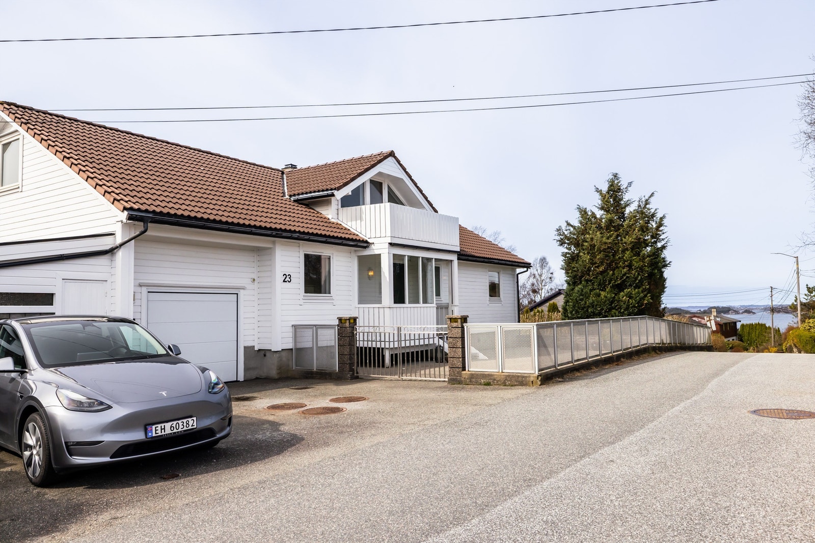 Velkommen til Marihaugen 23 - Presentert av Kjell Fjellstad v/ Eiendomsmegler Krogsveen Galleribilde