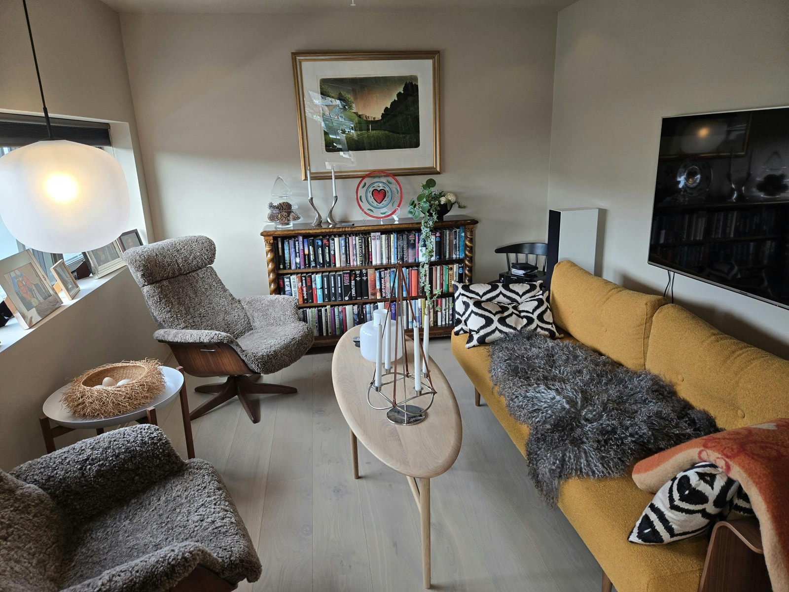 Leiligheten har en ekstra stue, som også kan benyttes som gjesterom. Galleribilde