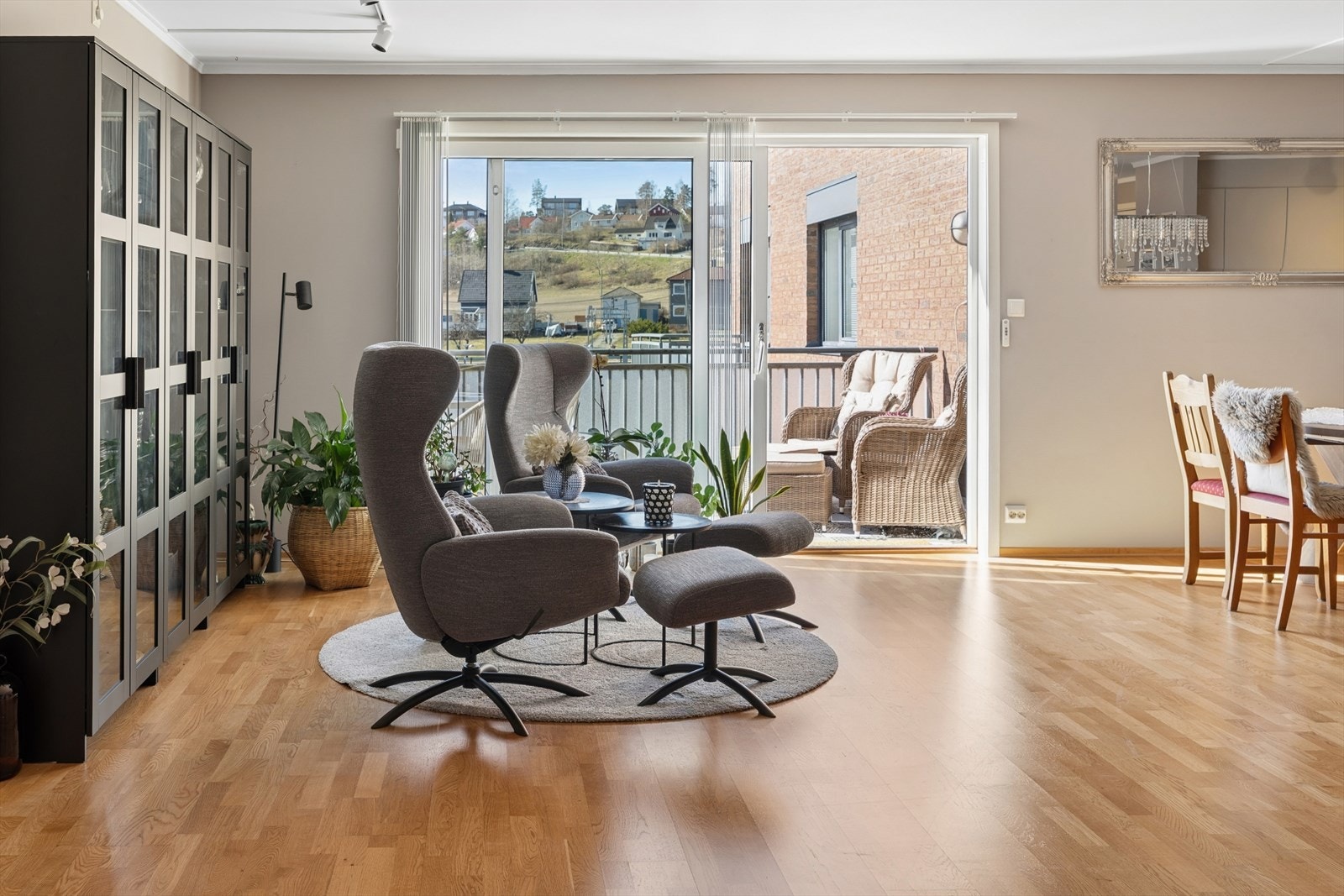Her får du god plass til å invitere til et hyggelig selskap. Galleribilde
