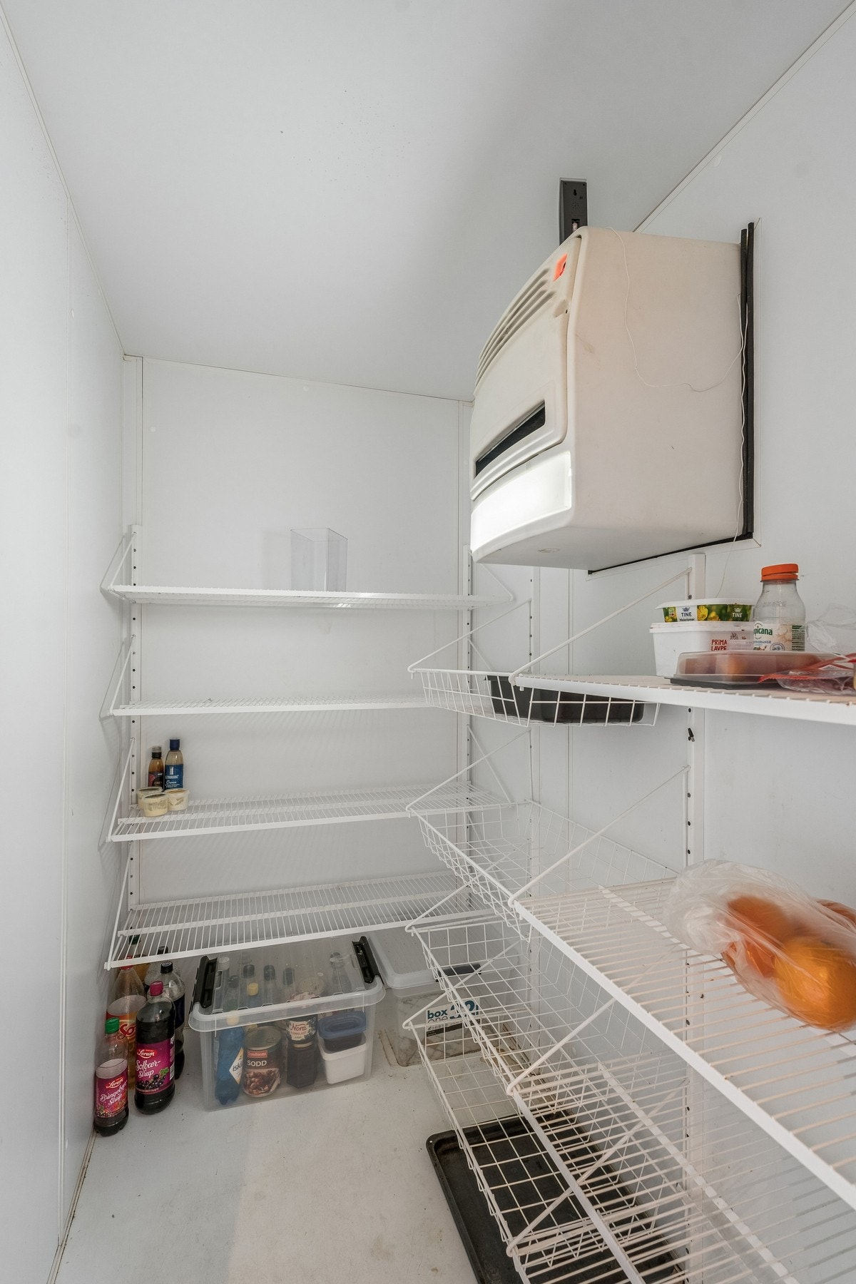 - Kjølerom for oppbevaring av mat og drikke - Galleribilde
