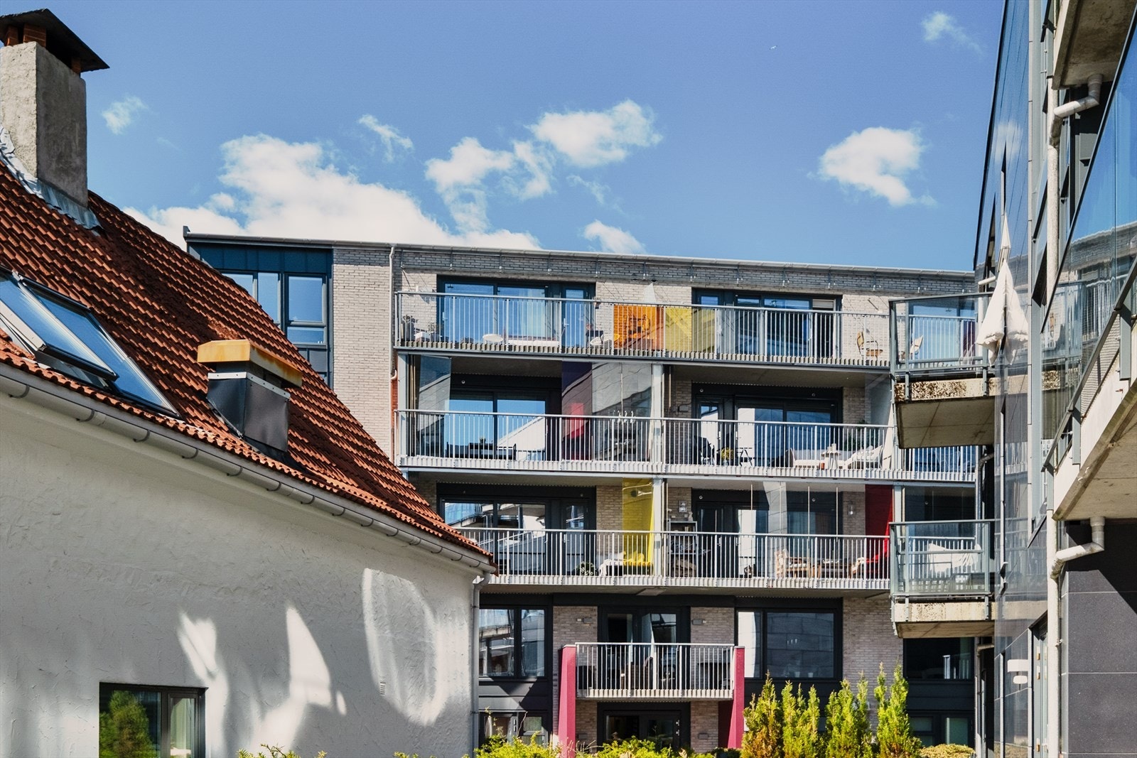 Bygget sto ferdig i 2011, og består av 27 leiligheter Galleribilde