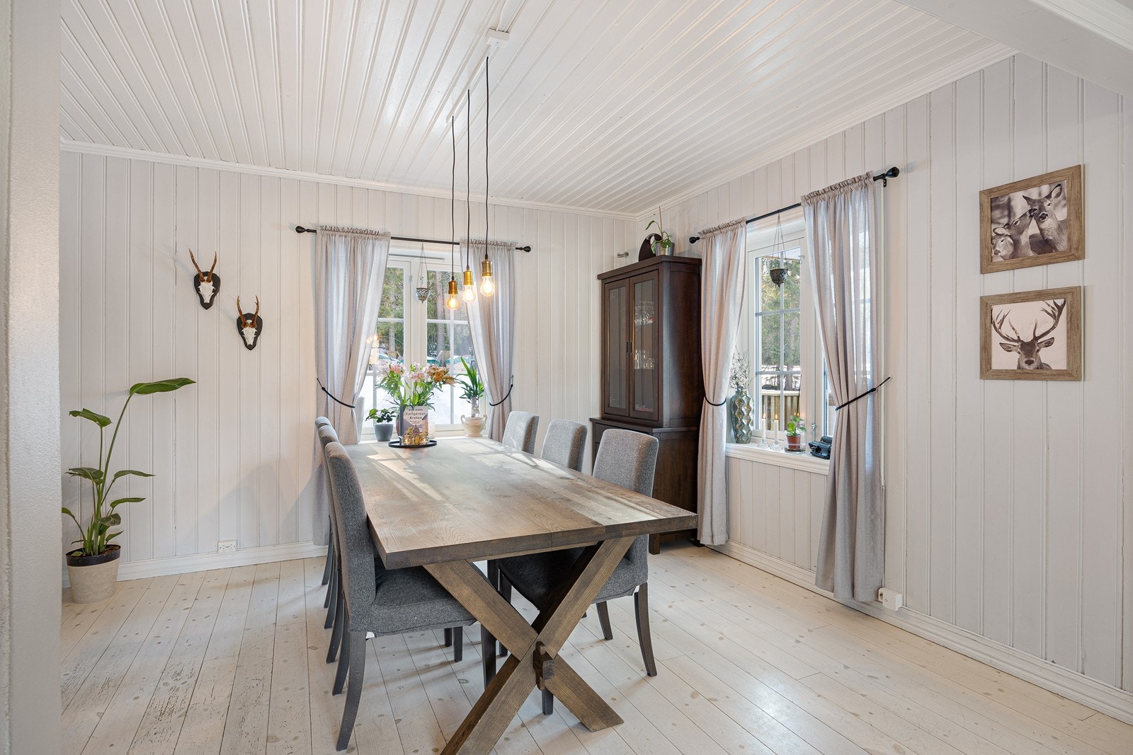 Her kan du invitere familie og venner til hyggelige lag og gode måltider. Galleribilde