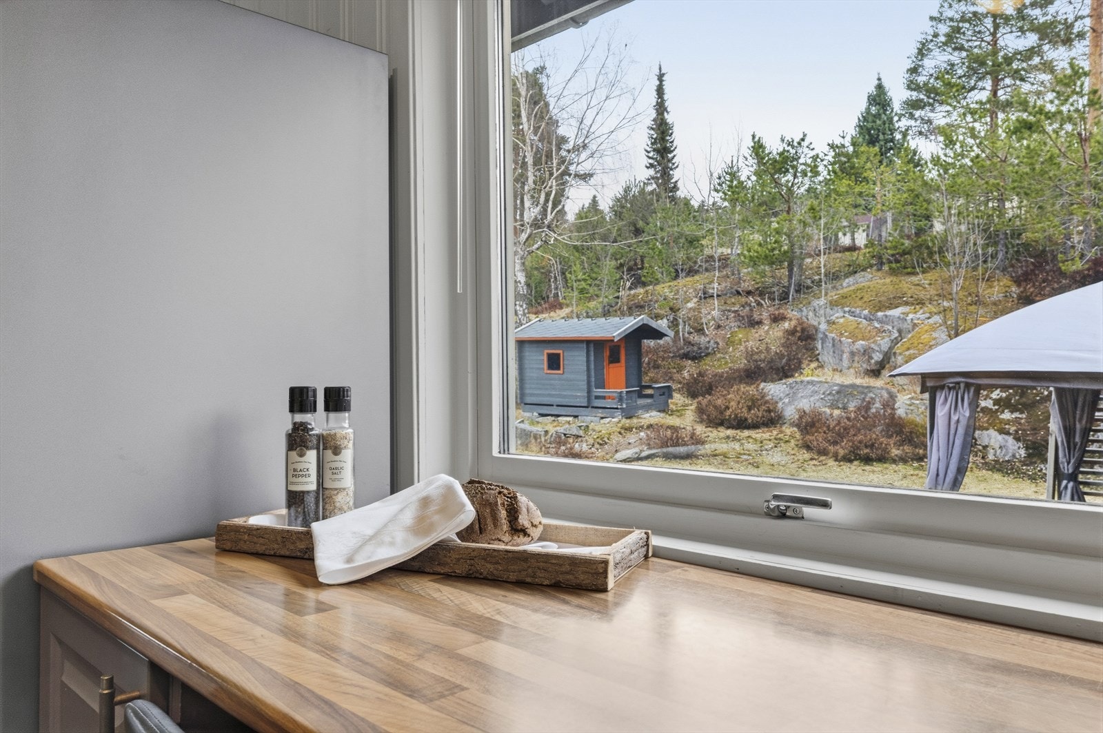 - Flott utsyn fra kjøkken - Galleribilde