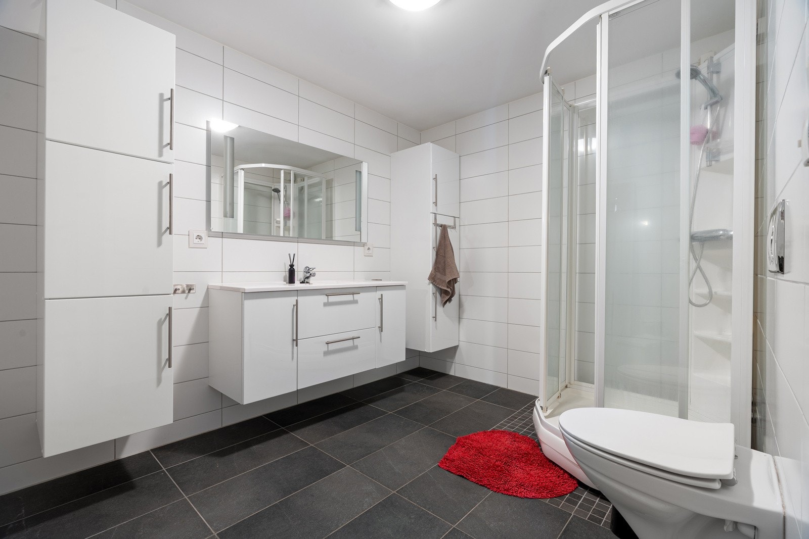 Romslig bad fra 2009.