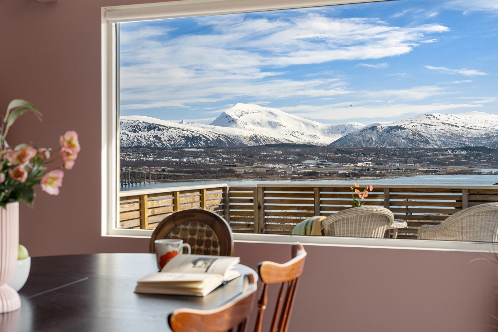 Velkommen til Rautindvegen 11 - Presentert av Anders Karlstrøm