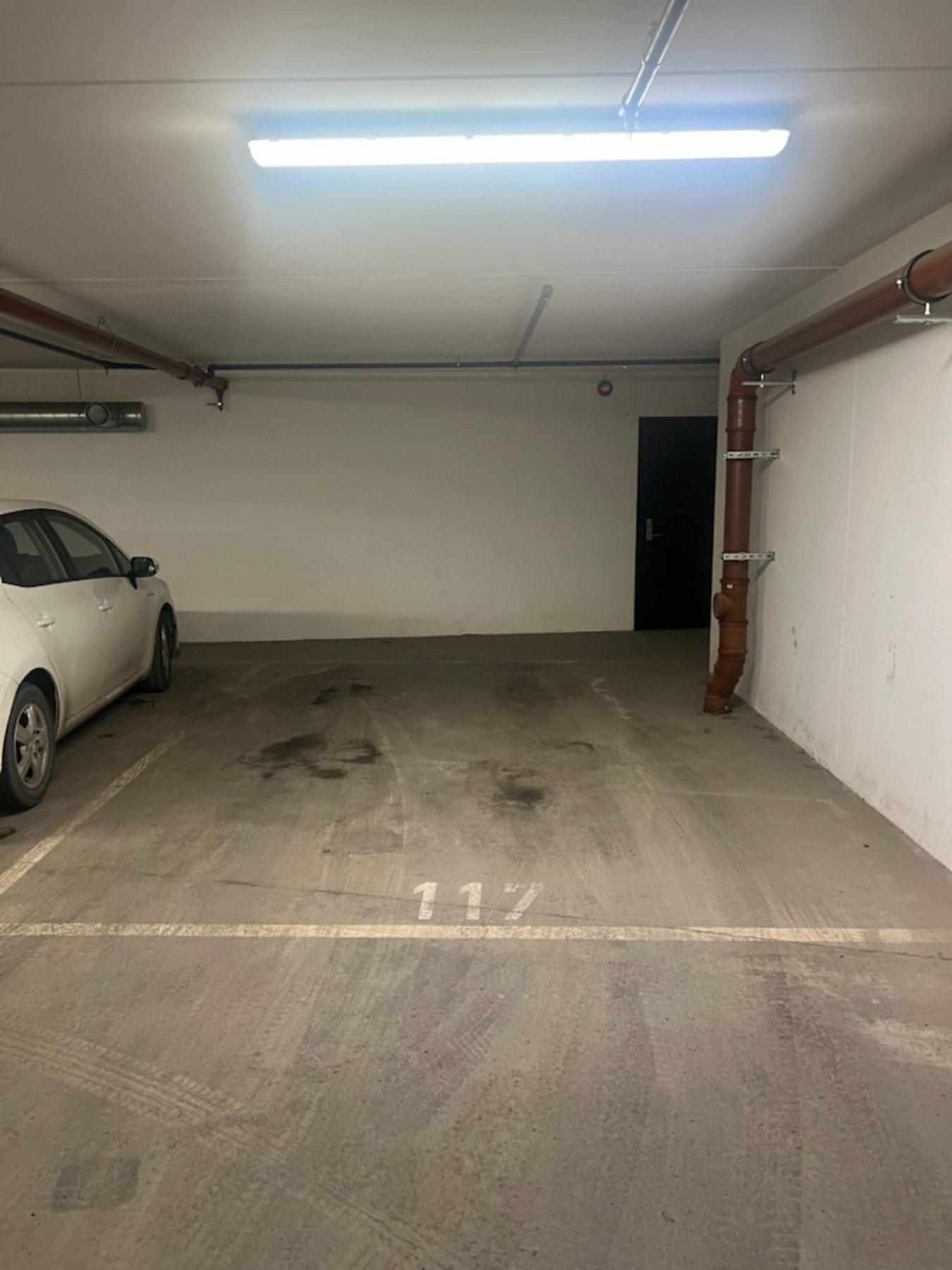 Det medfølger garasjeplass. Galleribilde