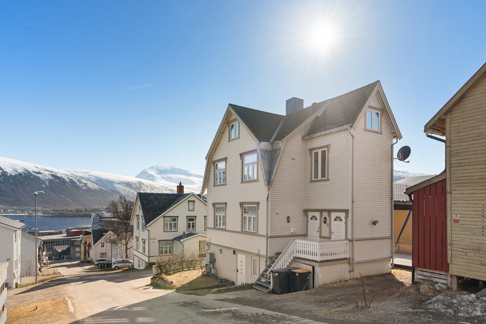 Historisk og klassisk bygning fra 1913.