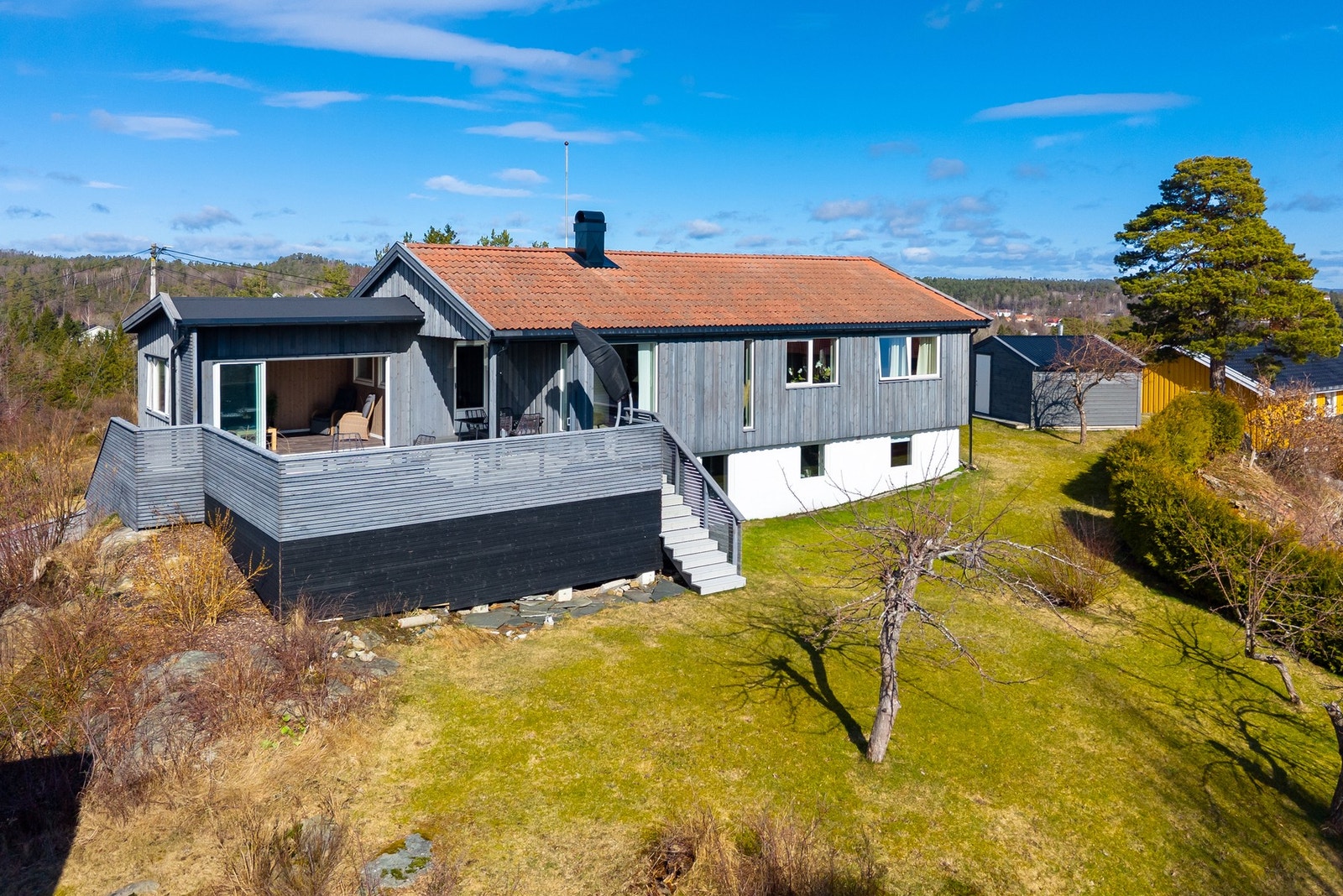Velkommen til Stærveien 3! Presentert av Glenn Olsen v/Meglerhuset & Partners Arendal. Galleribilde