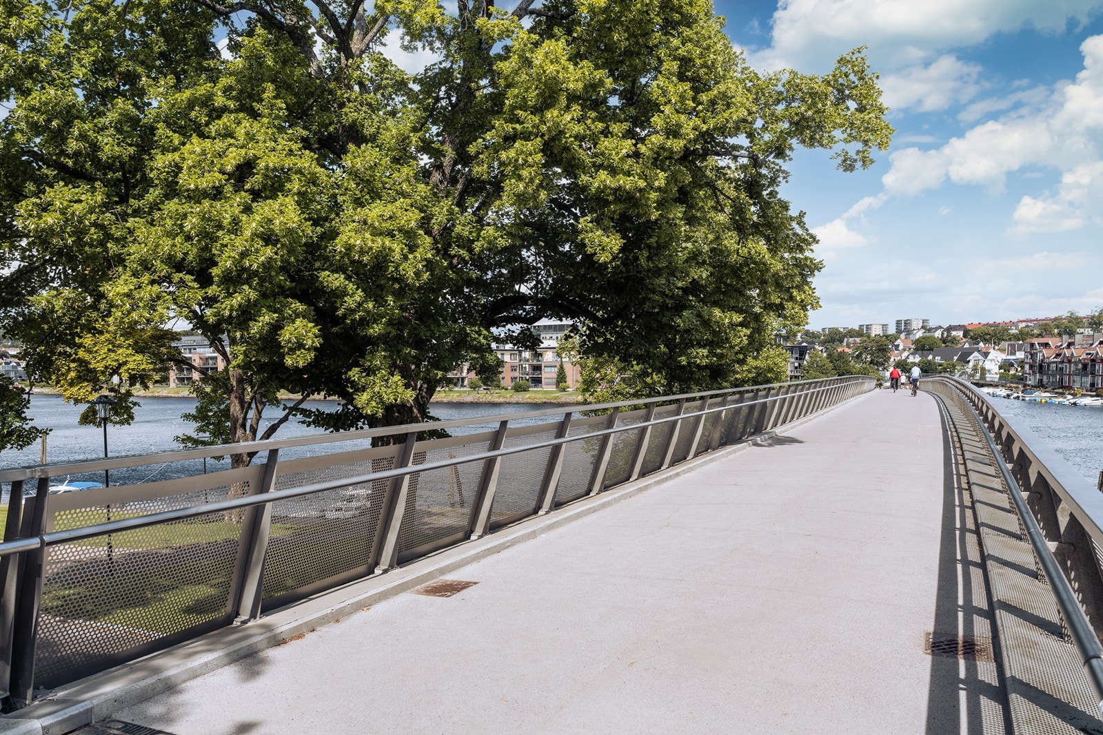 Enkel adkomst til Lund og UiA med nye broer som er bygget like ved Galleribilde