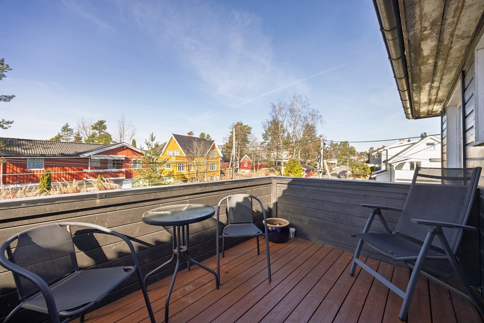 På denne verandaen har du også kveldssol Galleribilde