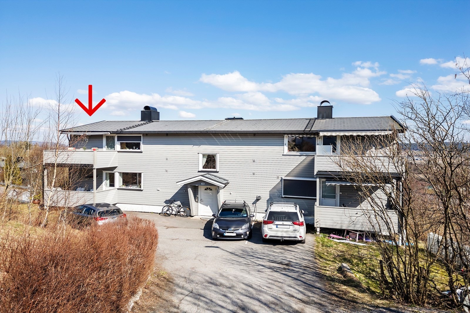 Her bor du fint til i 2. etasje på enden av bygget. Galleribilde