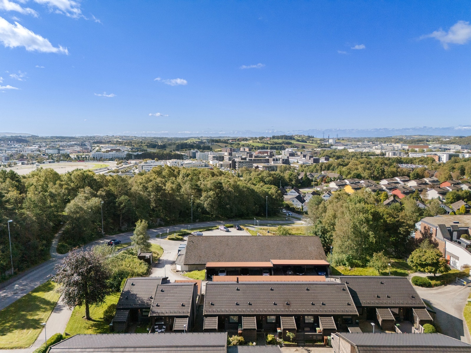 Kjekk og sentral beliggenhet midt mellom Sandnes og Stavanger Galleribilde