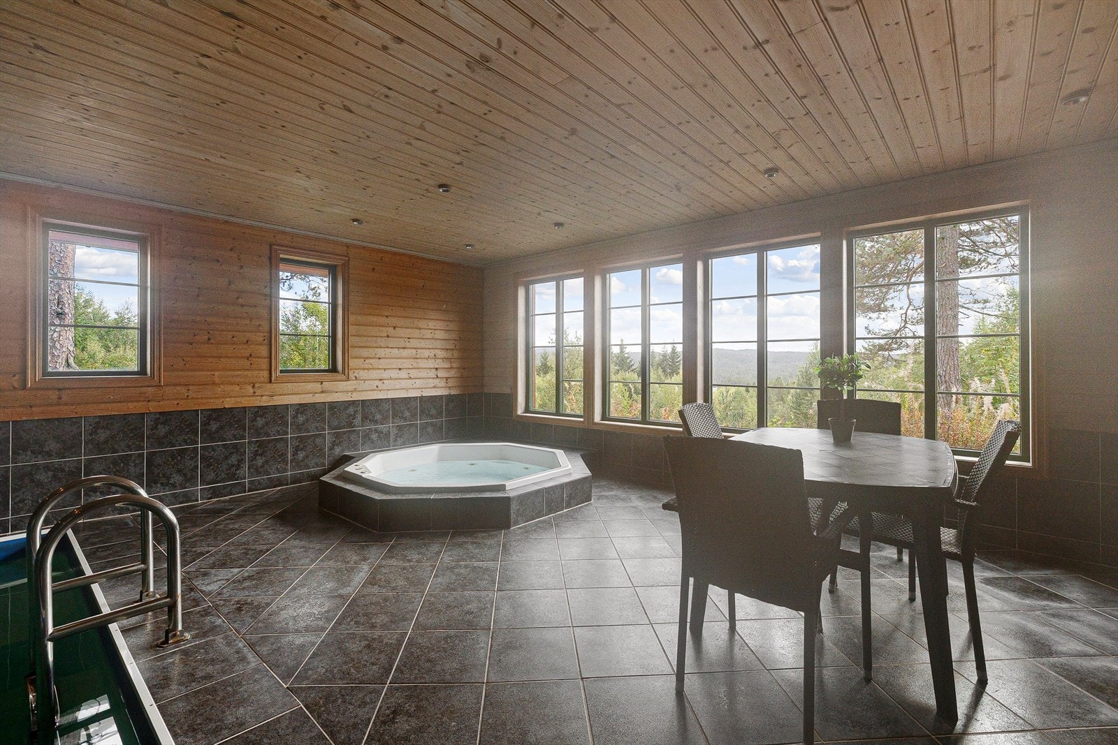 Spa avdeling. Galleribilde