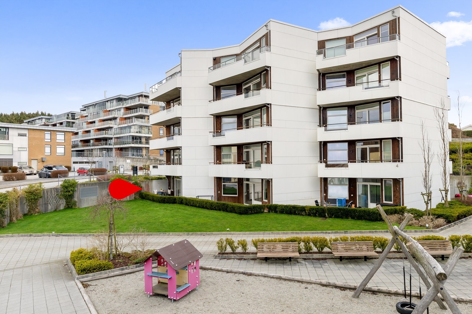 Leiligheten ligger praktisk til i 1. etasje. Galleribilde