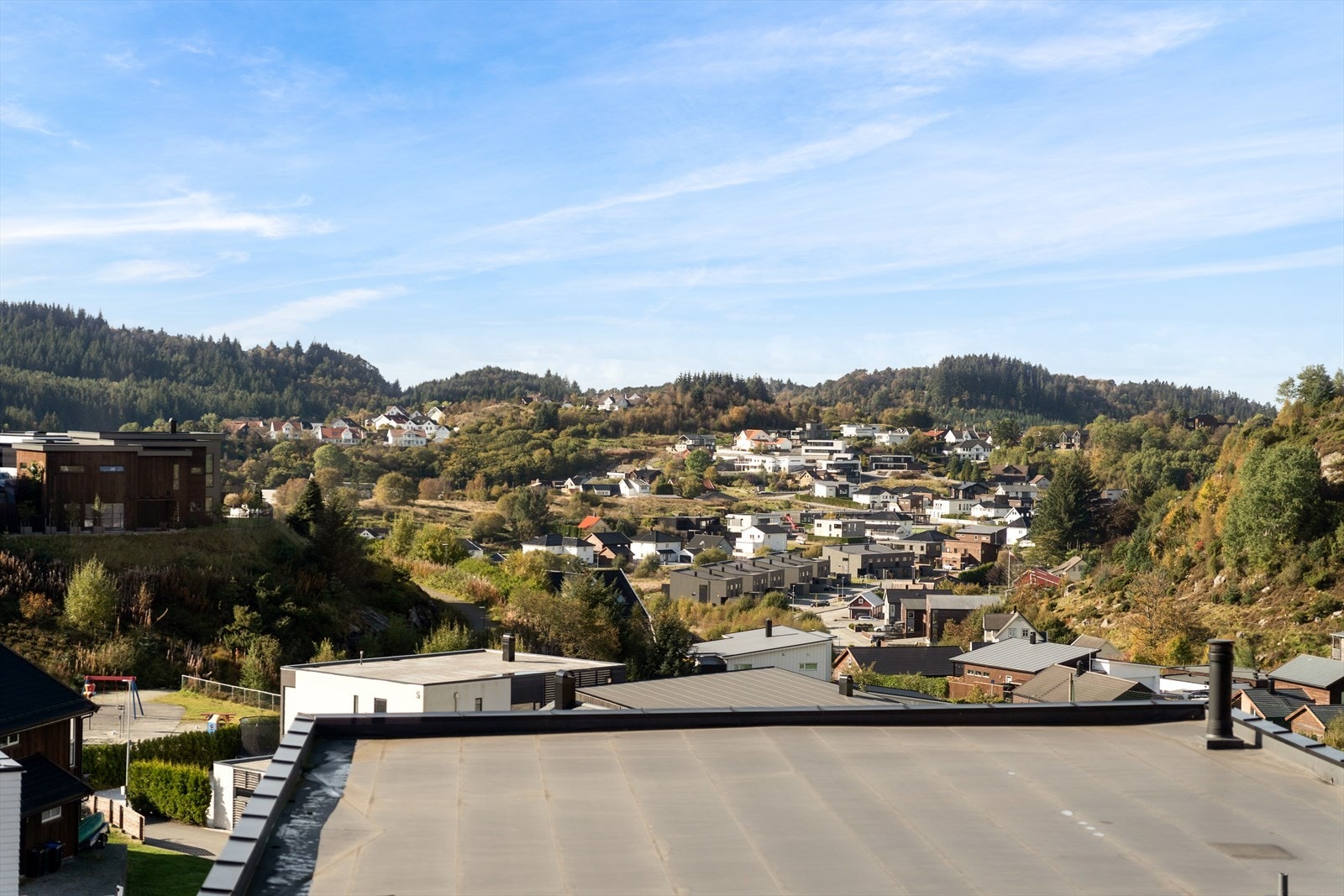 Utsikten over Skåredalen Galleribilde
