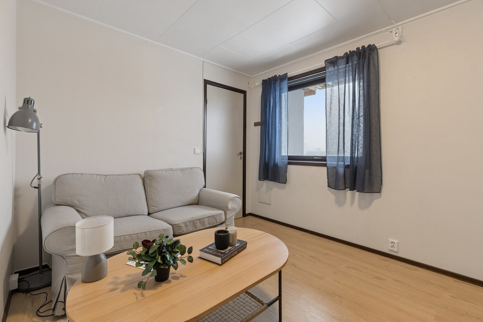 Denne delen har egen inngang, noe som gir fleksible bruksmuligheter. Galleribilde