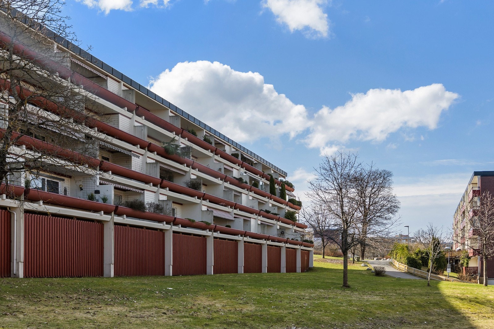 Området kombinerer det beste av bynær beliggenhet og umiddelbar tilgang til rekreasjon. Galleribilde