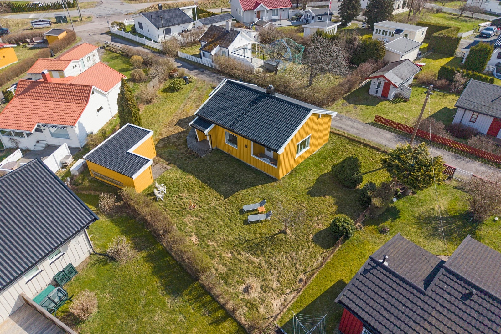 Alfhild Sundts vei 1 er en fin fritidseiendom på Fuglevik. Galleribilde