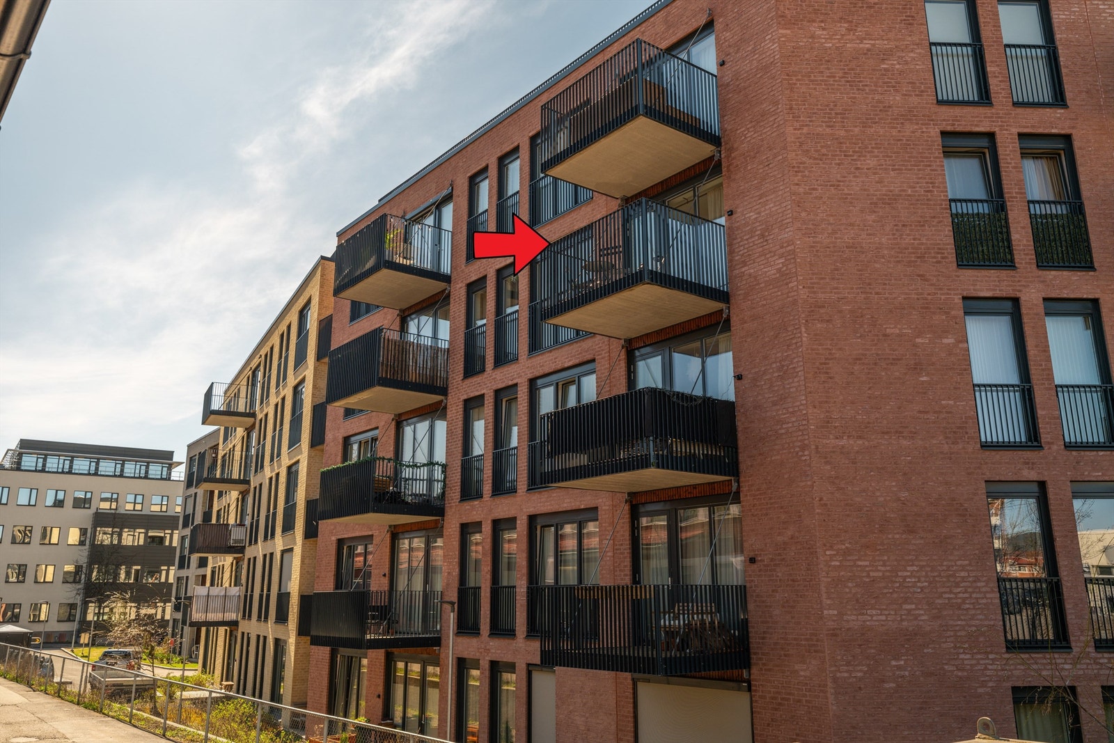 Fasade med markering av leilighetens beliggenhet. Galleribilde