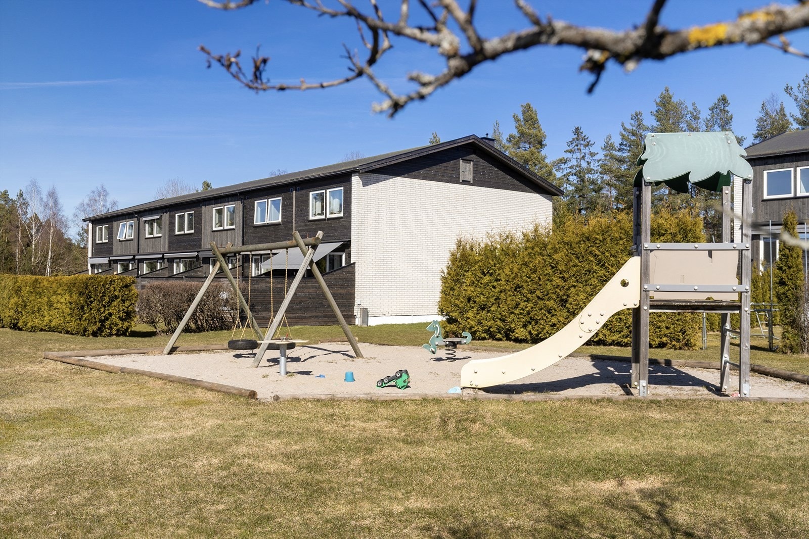 På felles plenarealer er det også etablert en liten lekeplass for de minste. Galleribilde