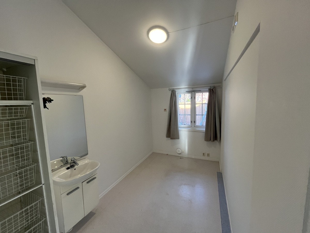 Rom A105 Pris 6 400kr Galleribilde