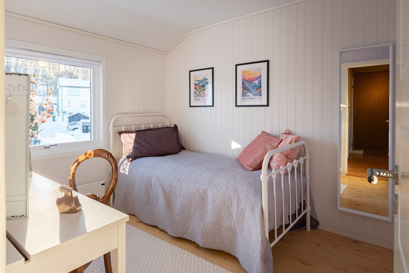 Soverom nummer to måler 7,5m². Galleribilde