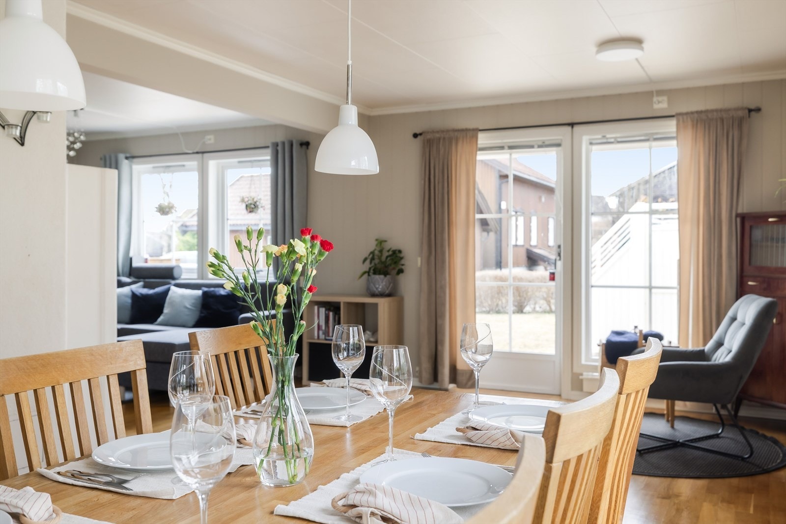 Her får du lys inn fra flere vinkler. Galleribilde