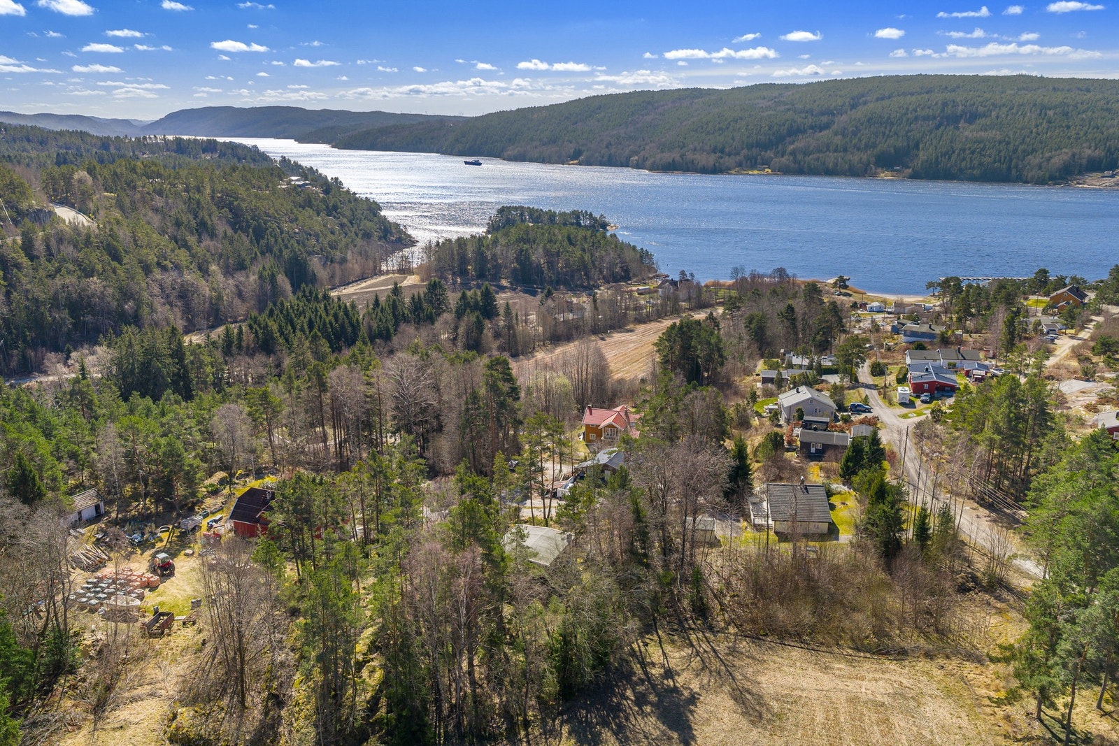 Drone foto over området Galleribilde