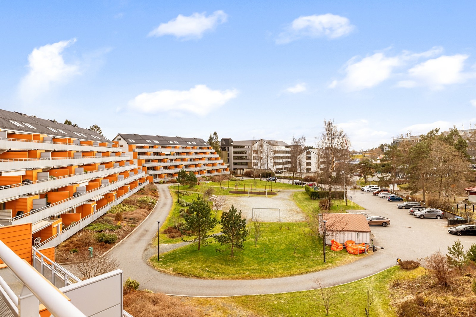 Utsikt fra balkong. Galleribilde