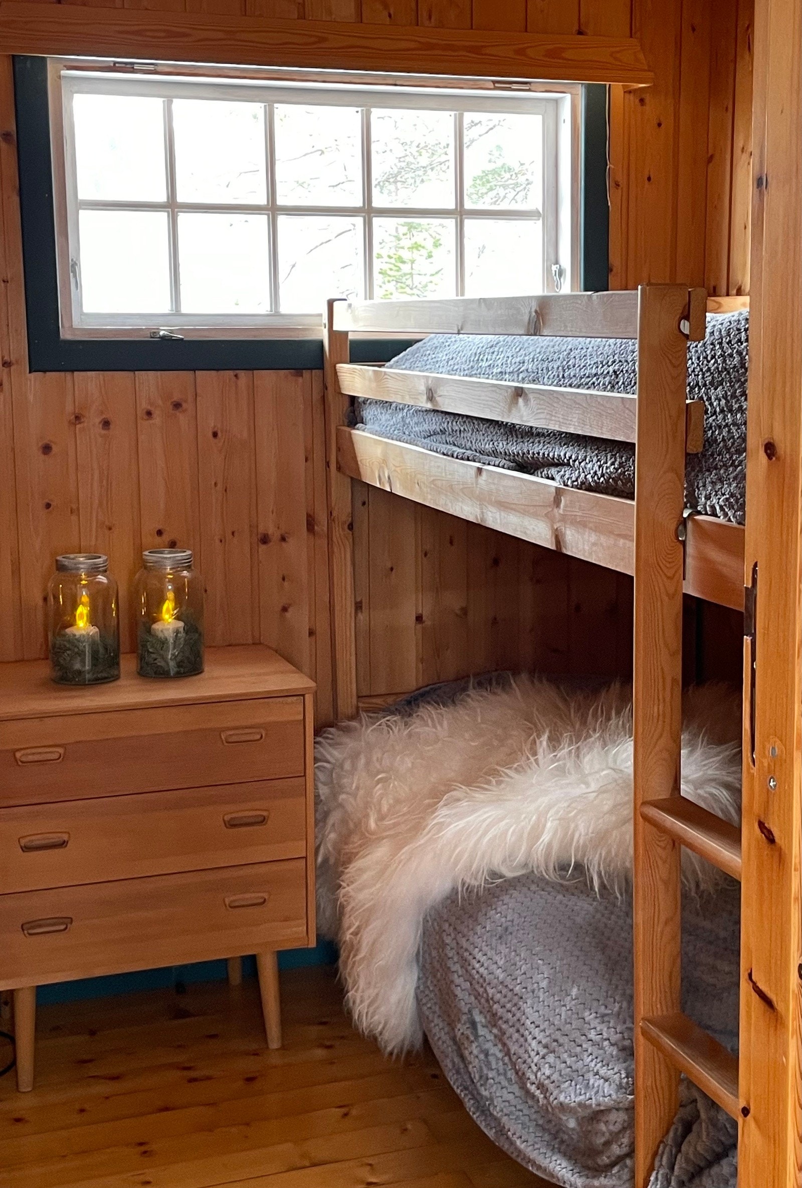 Det er 3 soverom i hytta Galleribilde