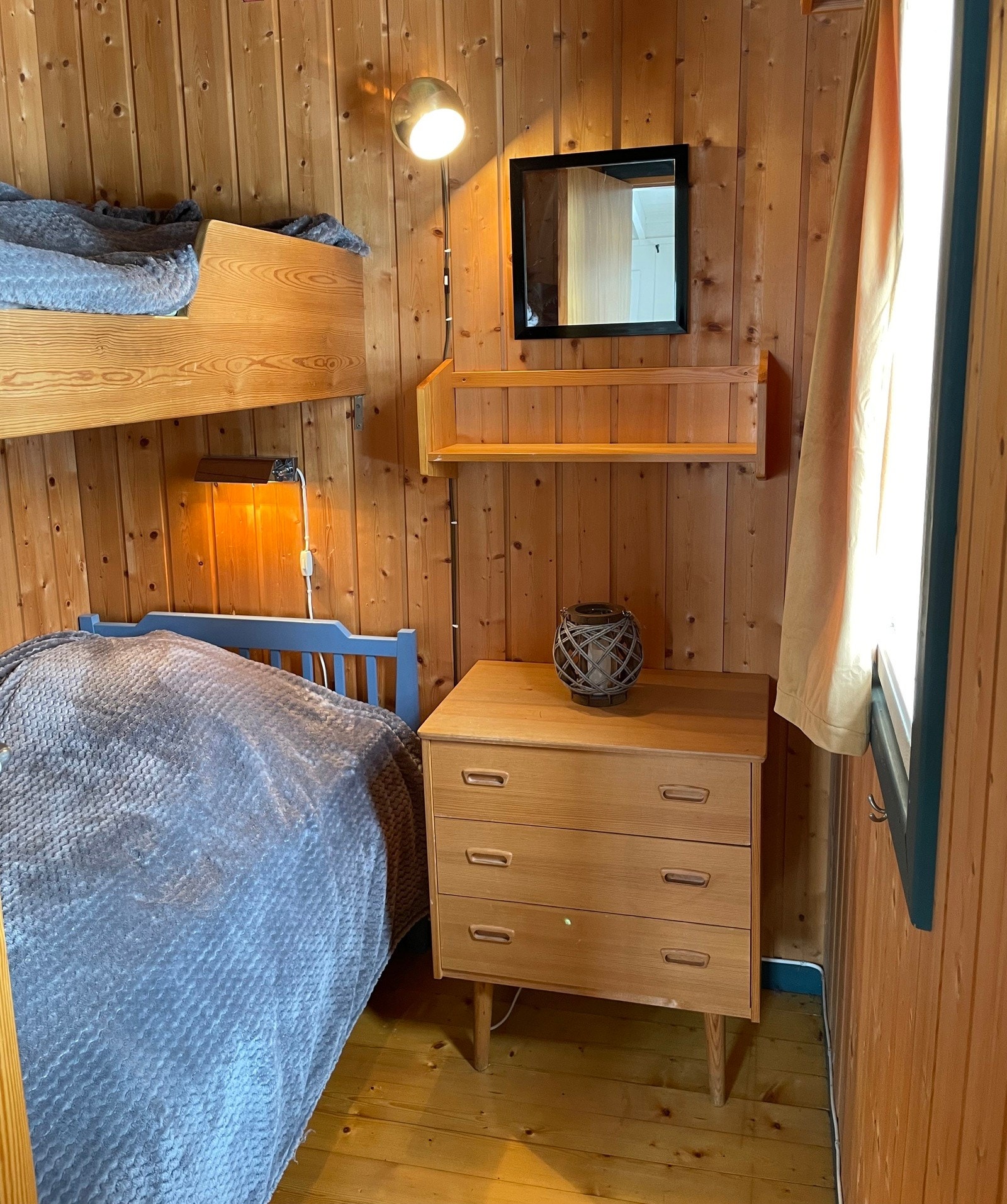 To av disse med vanlig køyeseng og ett med familiekøye Galleribilde