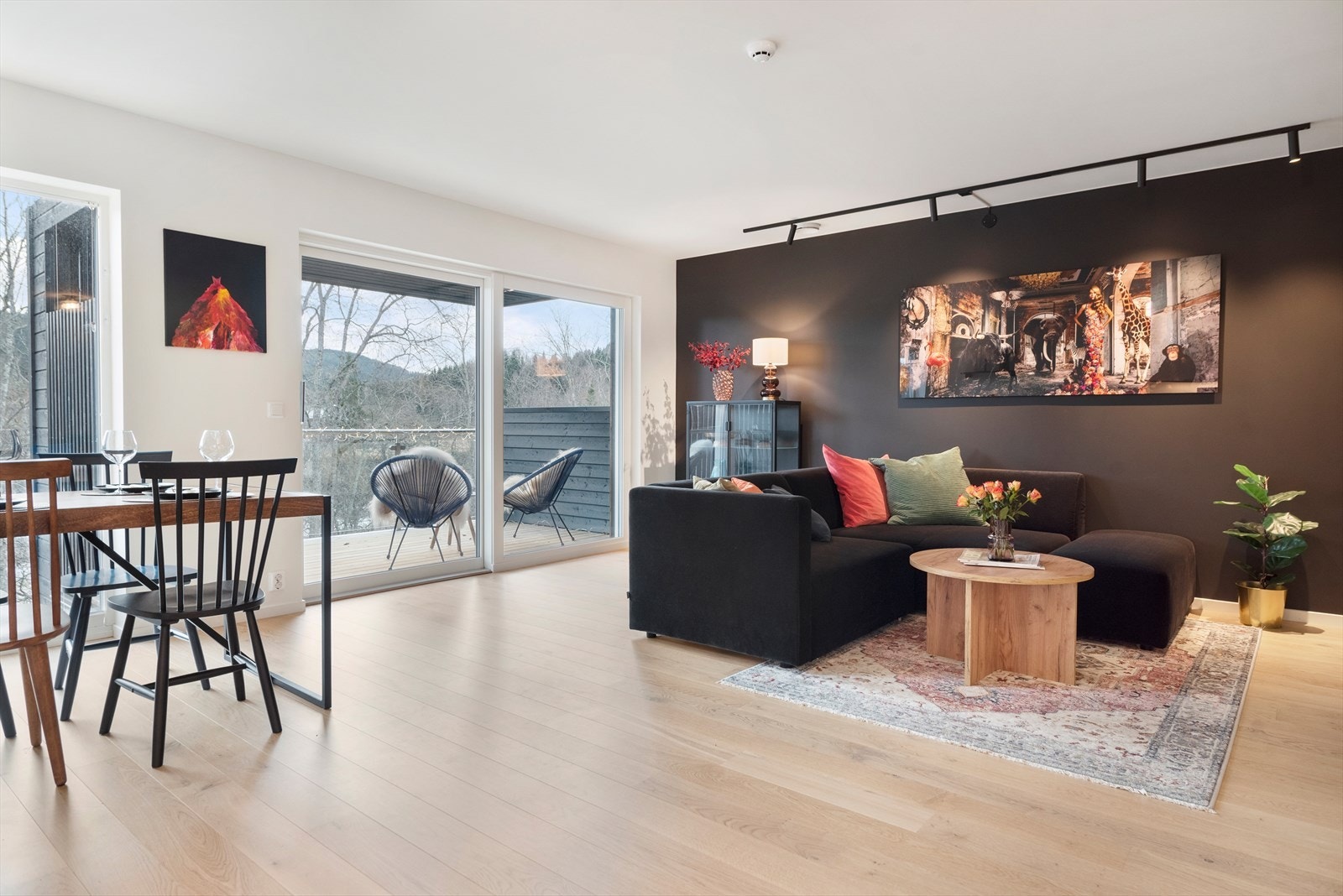 Stue med utgang balkong Galleribilde