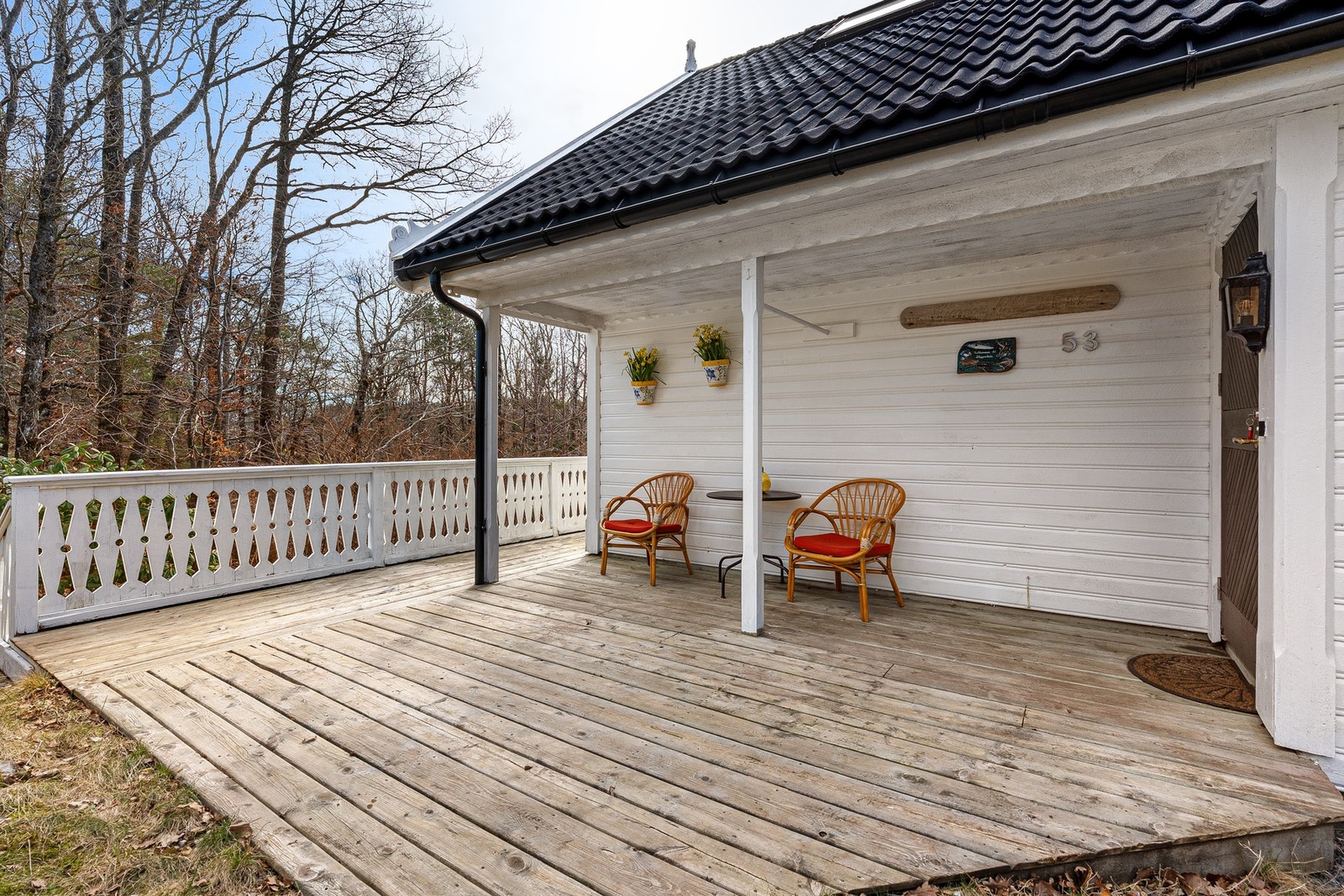 Terrasse ved inngangsparti Galleribilde