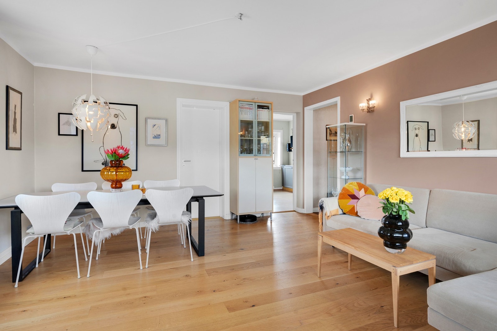 Plass til stort spisebord Galleribilde