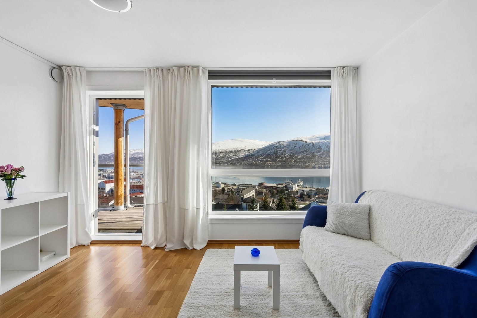 Stuen med nydelig utsikt Galleribilde